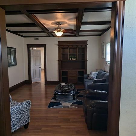 Koreana In Decorah Ngoại thất bức ảnh