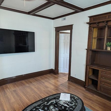 Koreana In Decorah Ngoại thất bức ảnh