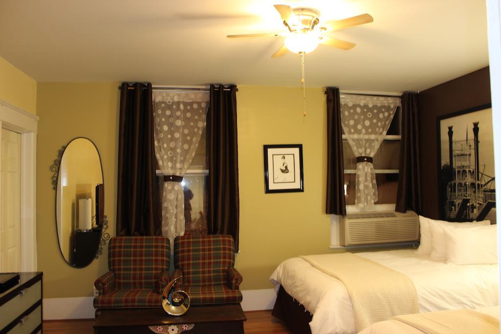 Koreana In Decorah Ngoại thất bức ảnh