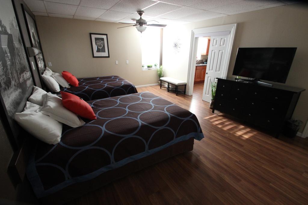 Koreana In Decorah Ngoại thất bức ảnh